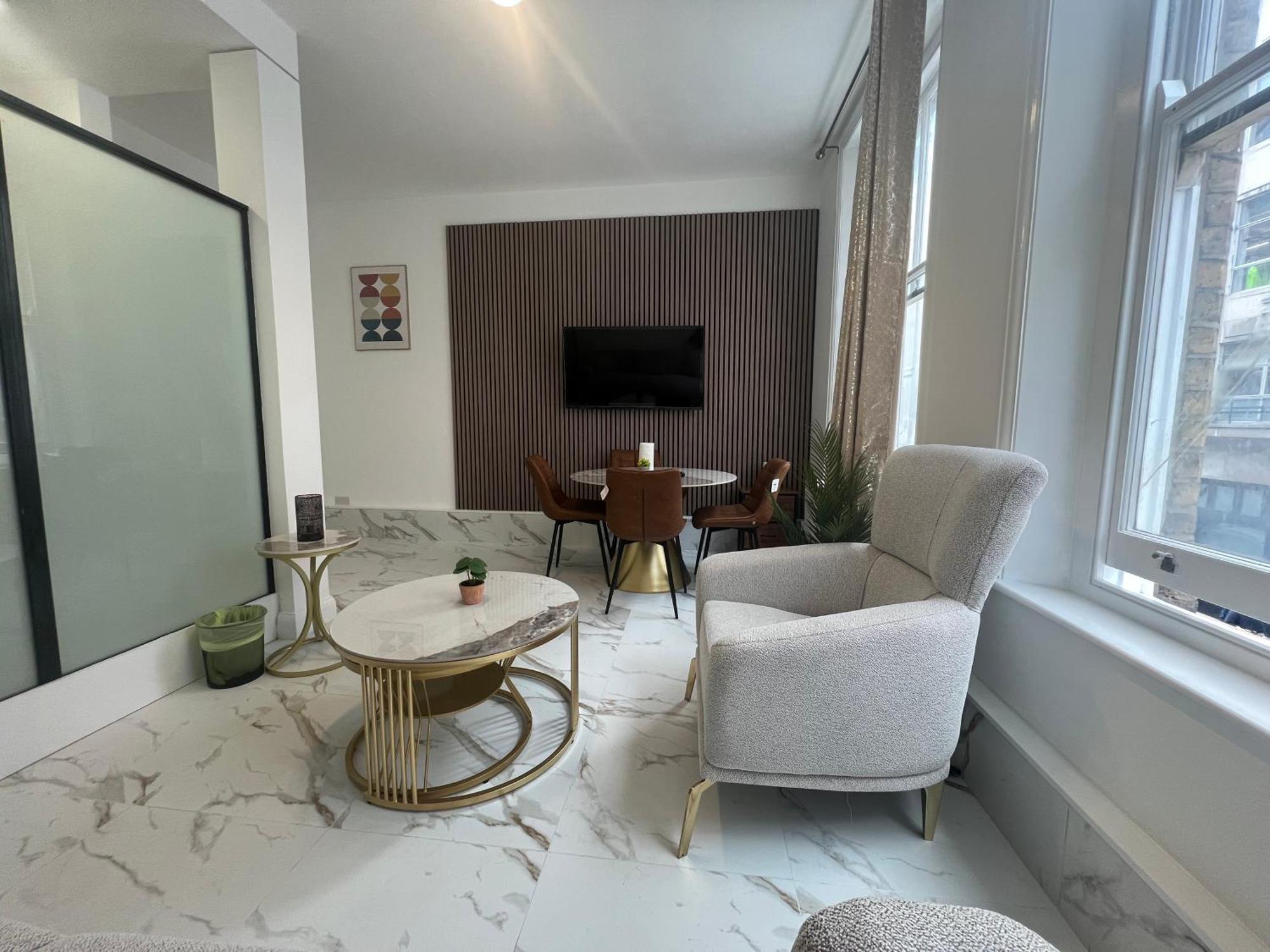 Appartement Chic 1-bed Flat In The Heart Of Soho Wardour Street 1wd Londres