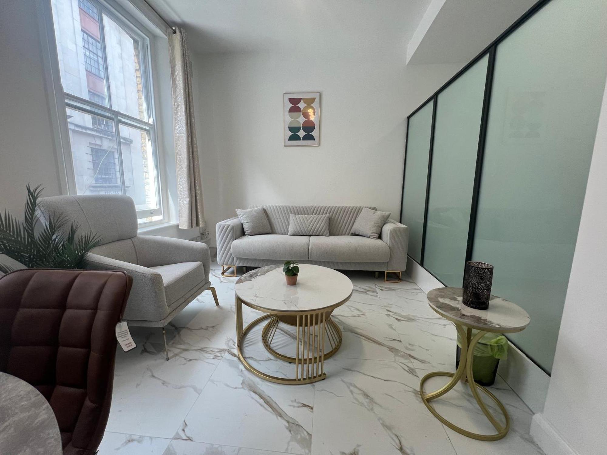Appartement Chic 1-bed Flat In The Heart Of Soho Wardour Street 1wd *